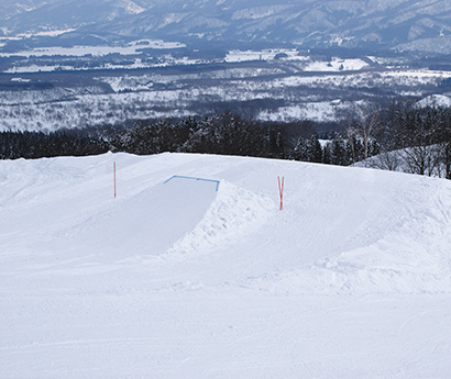赤倉温泉スキー場写真