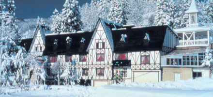 ホワイトヴィレッジ