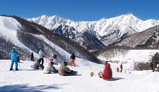長野県白馬エリアの人気スキー場5選!スノボにもおすすめのスキー場を紹介