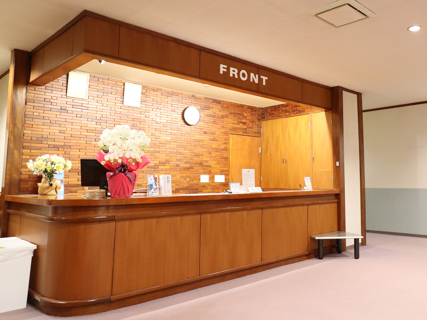 フェルゼイン岳水 エントランス