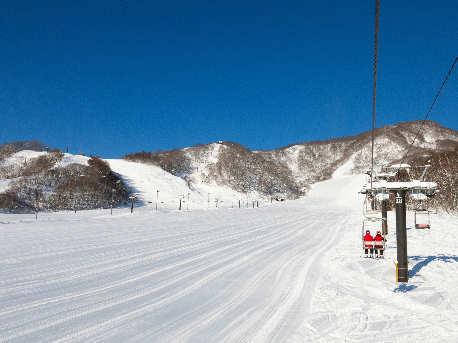 白馬乗鞍温泉スキー場の朝