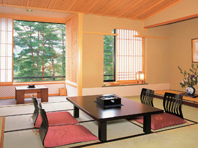 緑翠亭 景水 客室