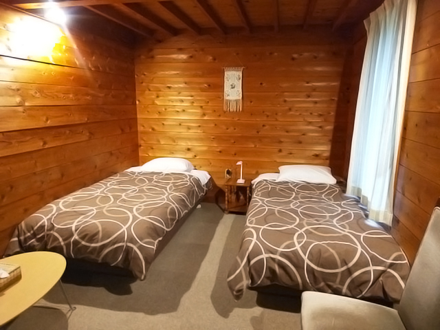 マルハン爺ガ岳ロッヂ 客室