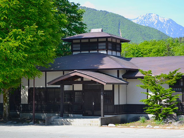 大町温泉郷 ねるだけ 外観