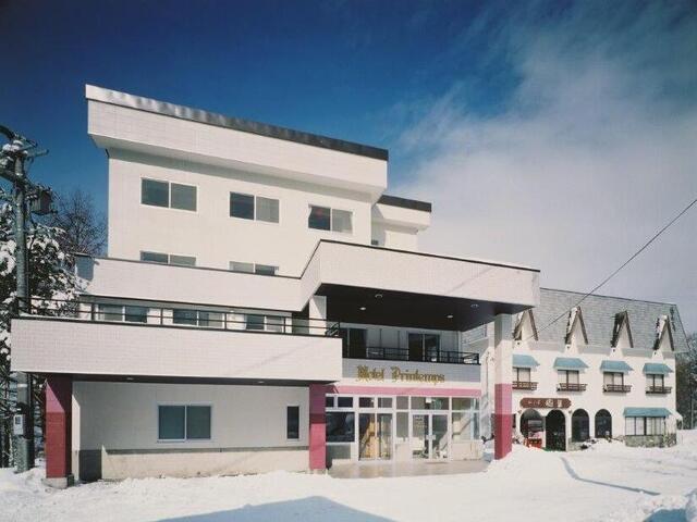 ホテルプランタン外観