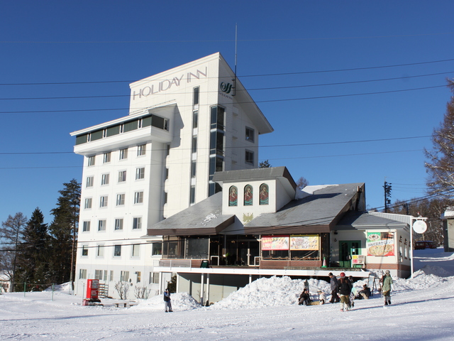 北志賀ホリデーイン外観