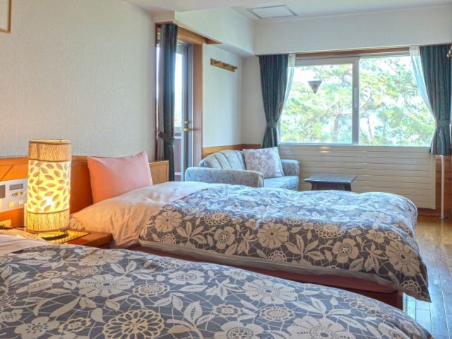 ホテルホワイトイン北志賀洋室