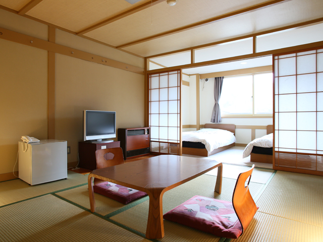 志賀パレスホテル洋室