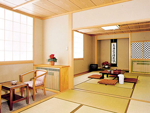 ホテル柄澤和室