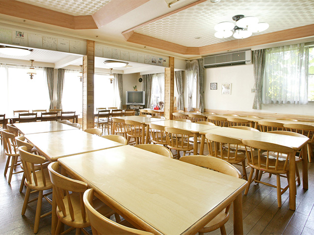 ロッジフォーシーズン内観