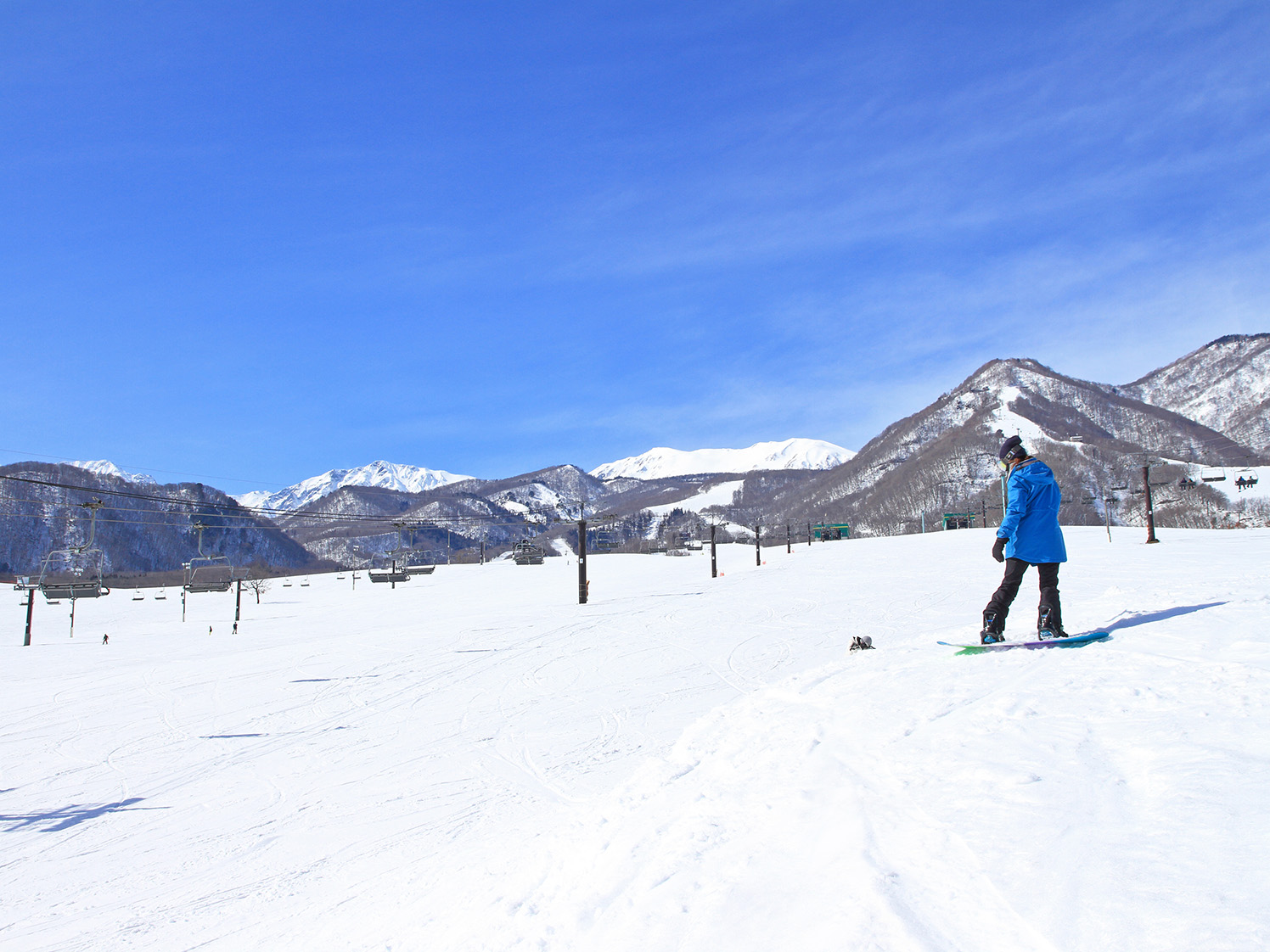 栂池高原スキー場 鐘の鳴る丘ゲレンデ