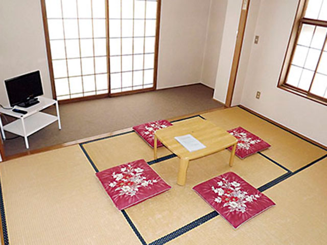 ほりでーいんこばやし