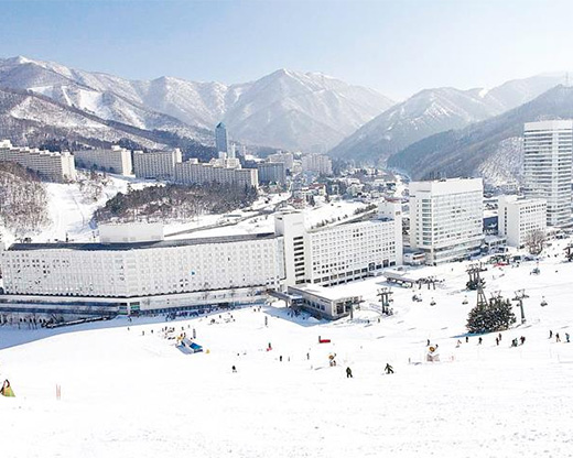 苗場プリンスホテル