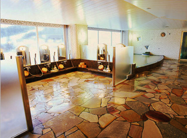 白馬アルプスホテル　大浴場