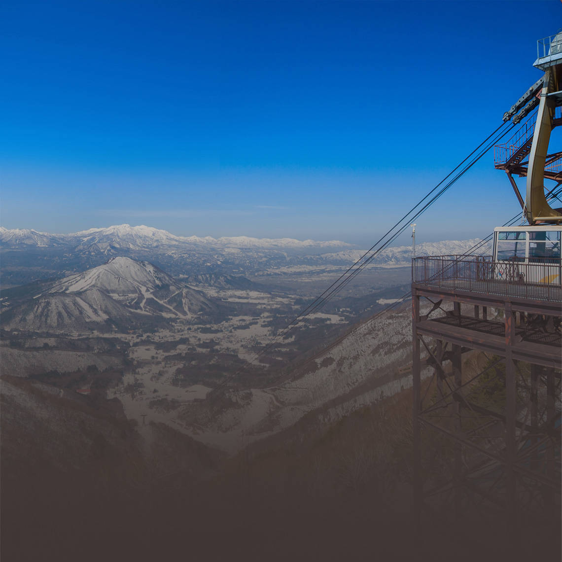 竜王スキーパーク山頂駅からのパノラマ風景