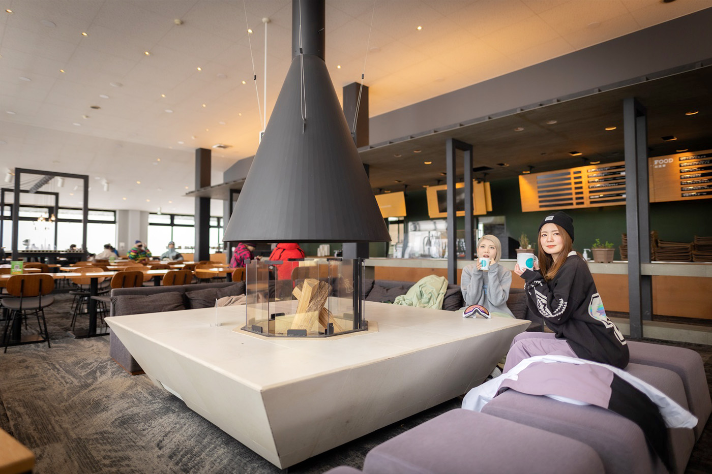 雲の上のカフェレストラン「ソラテラス カフェ」