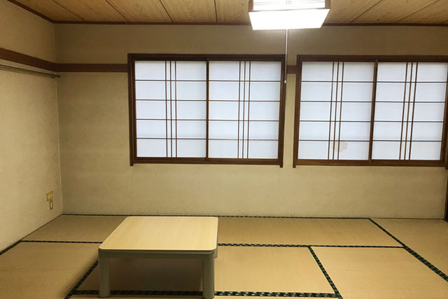 中央ロッヂ和室