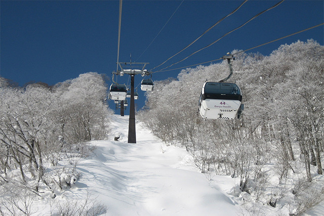 エイブル白馬五竜＆HAKUBA47のゴンドラと風景