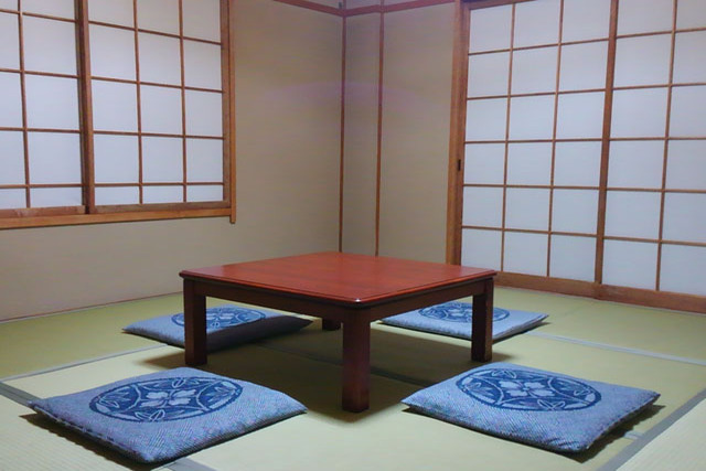 グランドールタカノ和室