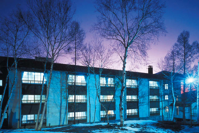 ホテル竜王西館外観