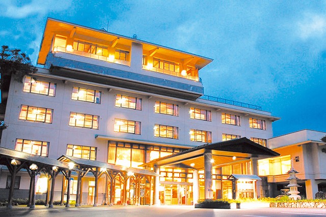 黒部サンバレーホテル外観