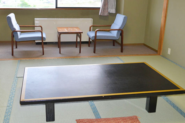 ホテルレシェント和室