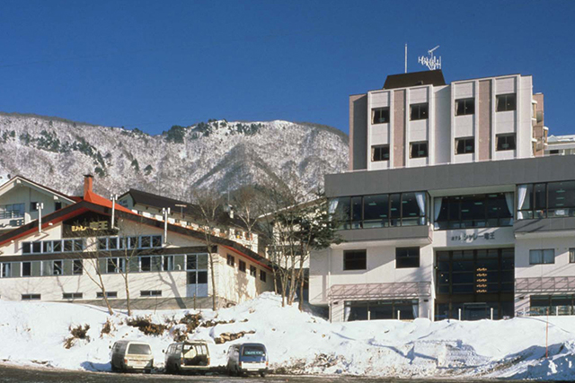 シャレー竜王外観