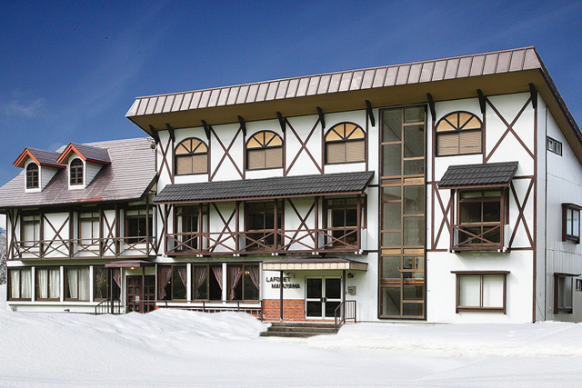 アーバンヒル石打外観