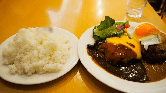 ぴーぷるロッジ