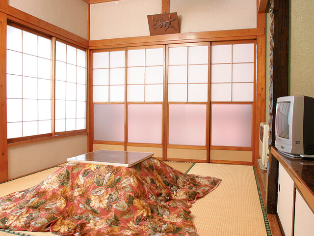 なかとみ荘