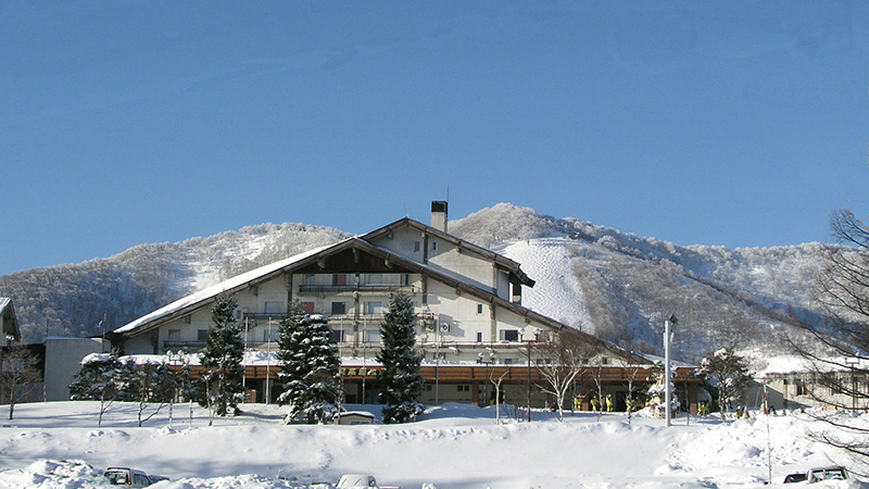 スノボツアー斑尾高原ホテル_外観
