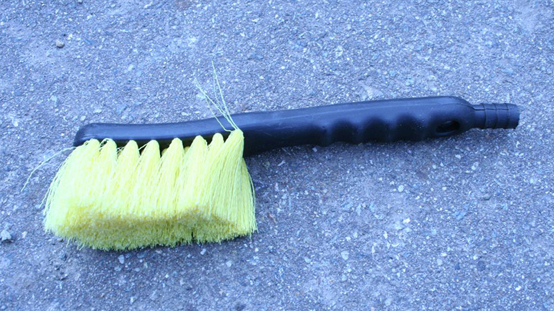 スキー場に車で行くならそろえておきたい10のグッズ