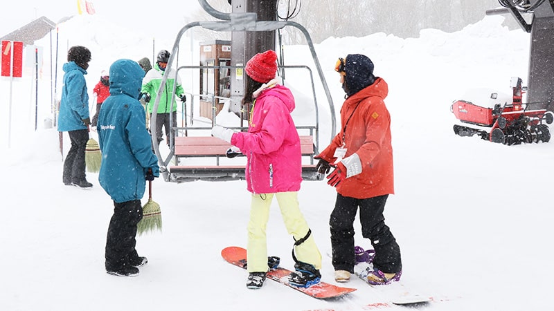 初めてのリフト乗車！乗り方・降り方を写真で説明します