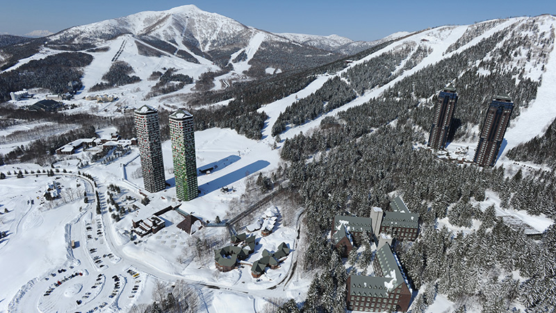 スノボツアー北海道スキー トマムリゾート全景