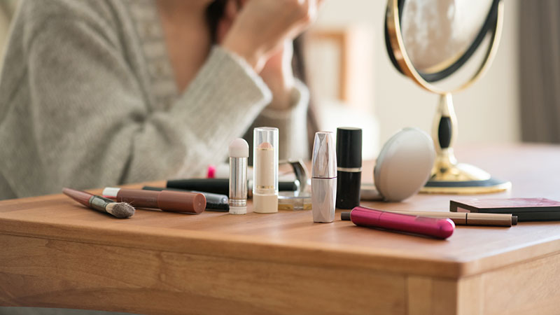 化粧　イメージ