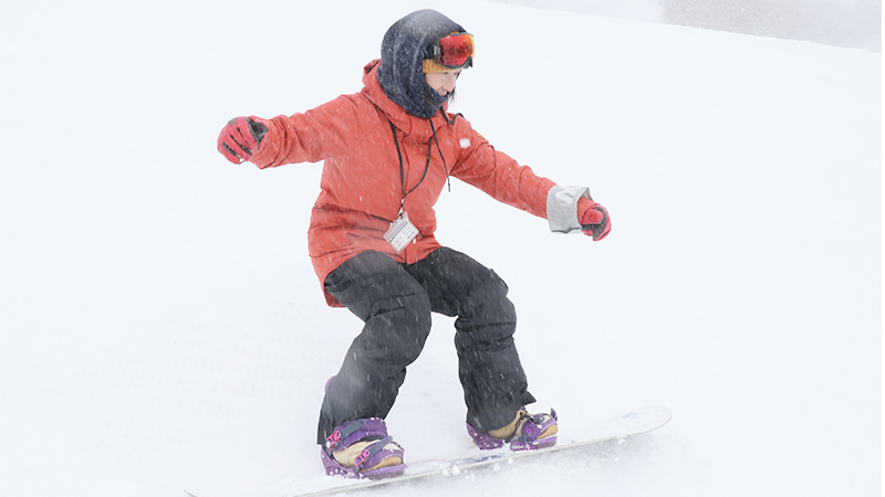 スクールの先生が教えるスノーボードの基本姿勢の3つのポイント