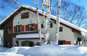 斑尾　エルム　ペンション