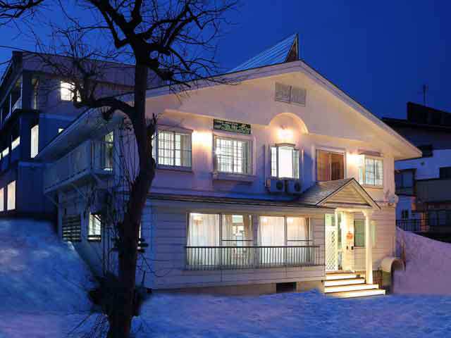 ロッジフォーシーズン 外観